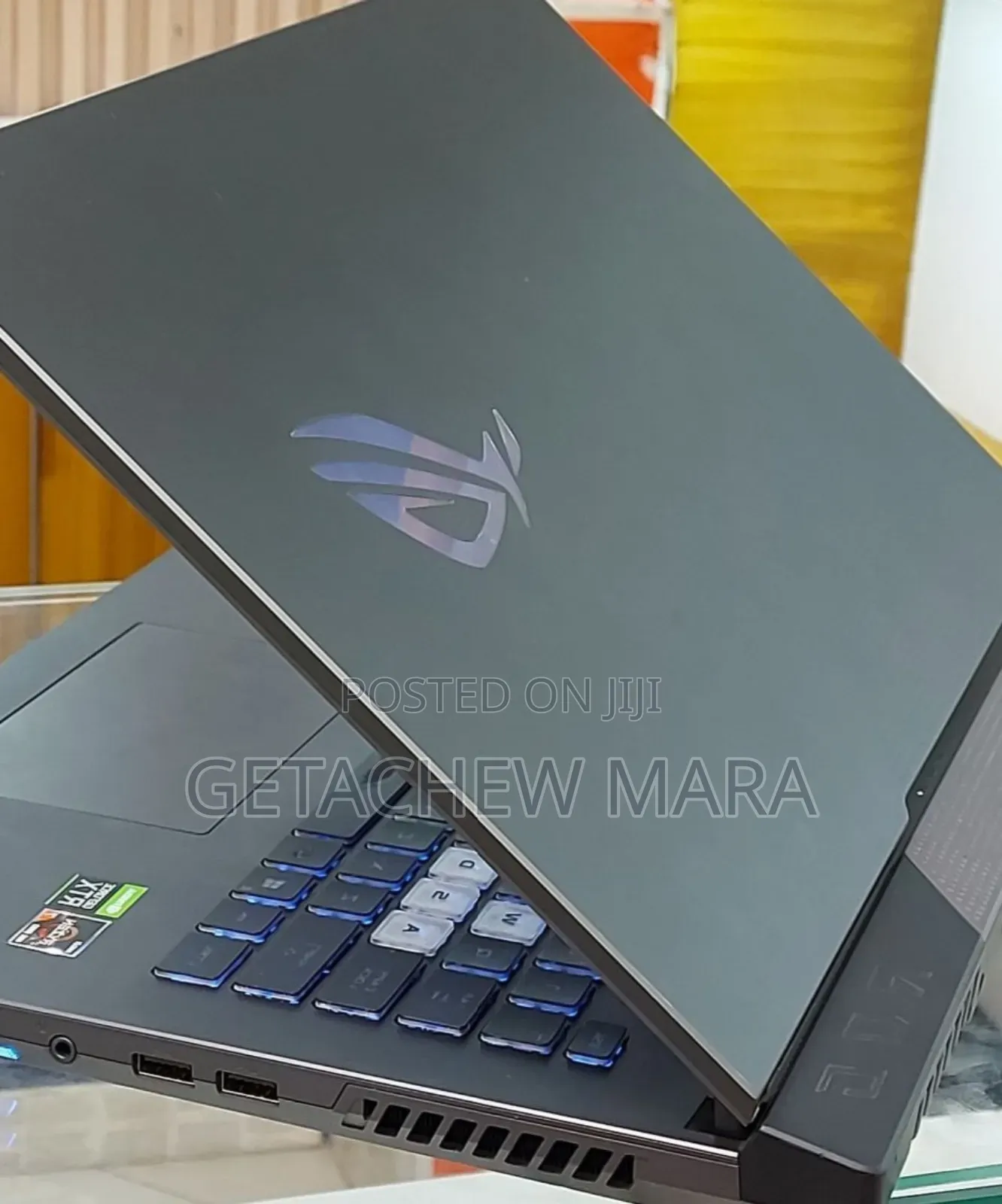 New Laptop Asus ROG Strix G15 16GB AMD Ryzen 7 SSD 1T