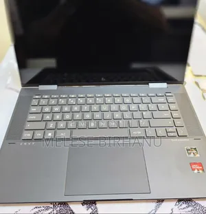 New Laptop HP Envy X360 8GB AMD Ryzen 5 SSD 256GB