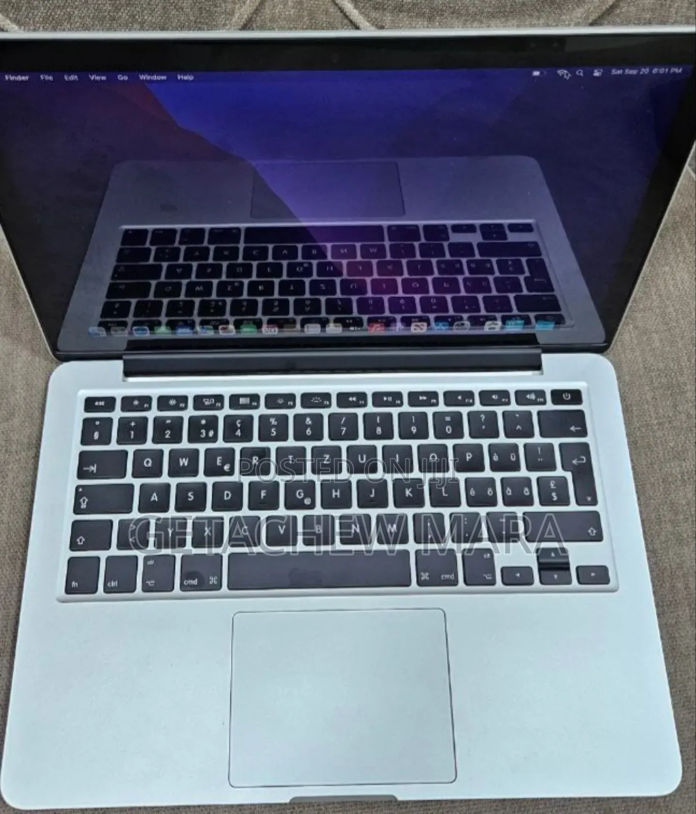 New Laptop Apple MacBook 2015 8GB Intel Core I5 SSD 128GB