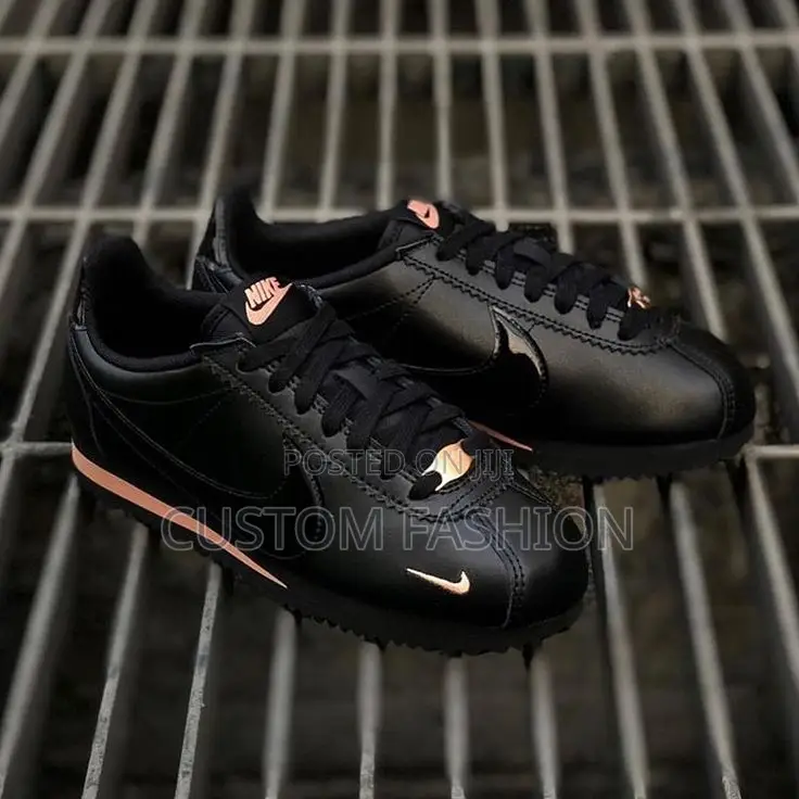 Nike Classic Cortez Rose Gold