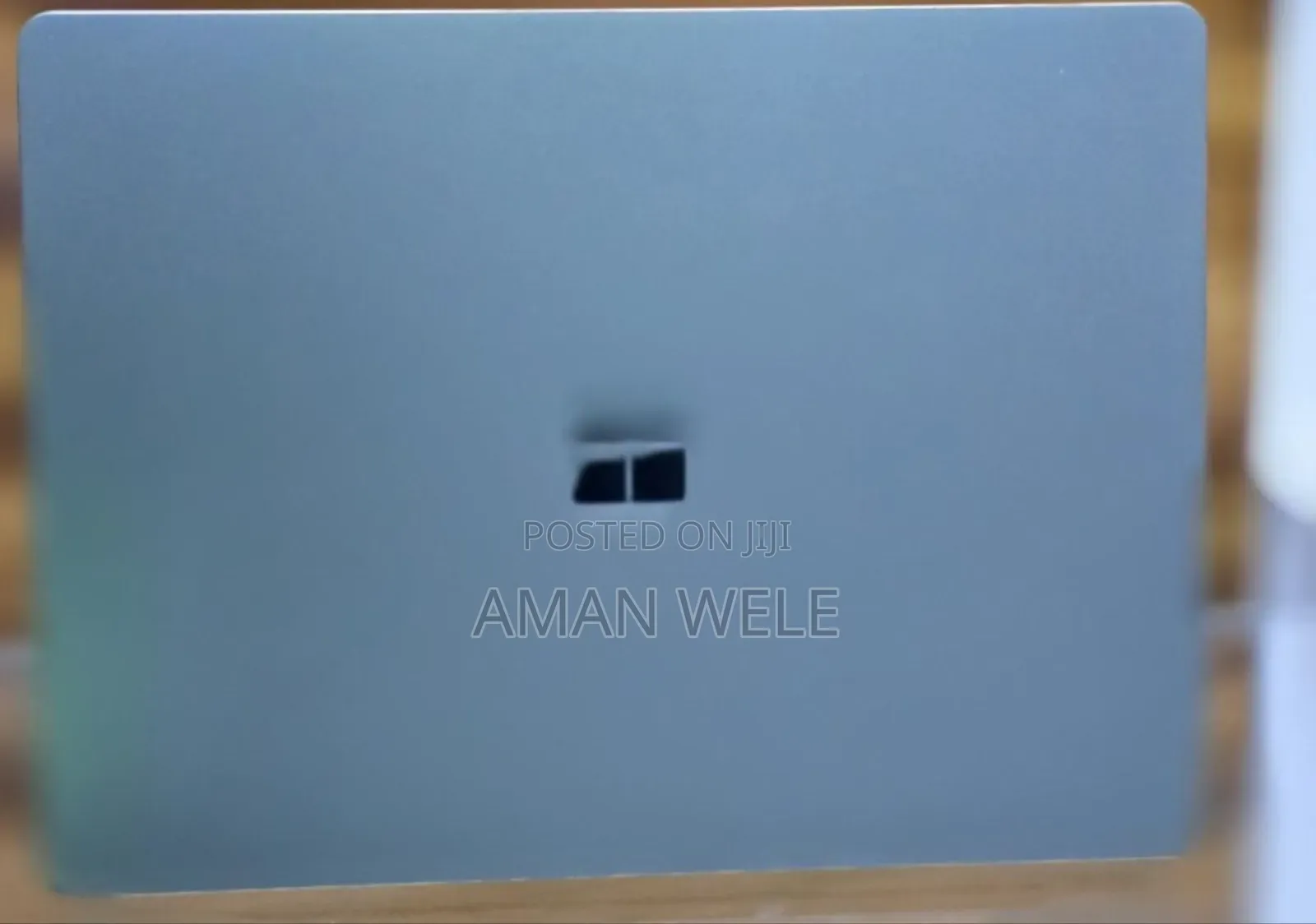 New Laptop Microsoft Surface 8GB Intel Core I5 SSD 256GB