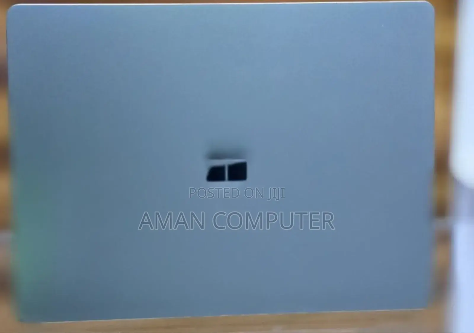 New Laptop Microsoft Surface 8GB Intel Core I5 SSD 256GB