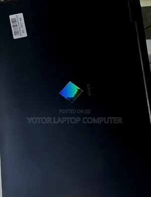 New Laptop HP Omen 17t 16GB Intel Core I9 SSD 1T