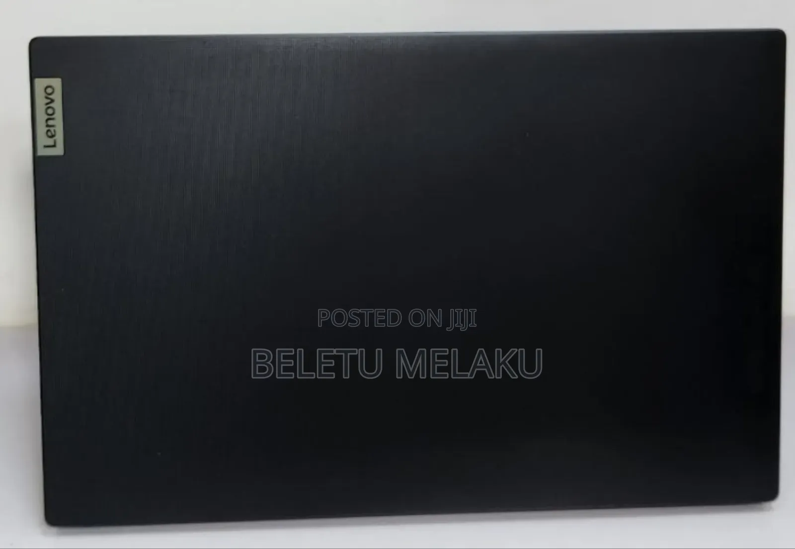 New Laptop Lenovo V15 8GB AMD Ryzen 3 HDD 1T