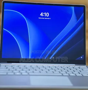 New Laptop Microsoft Surface Laptop 8GB Intel Core I5 SSD 256GB