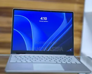Photo - New Laptop Microsoft Surface 8GB Intel Core I5 SSD 256GB