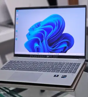 New Laptop HP 16GB Intel Core I7 SSD 1T