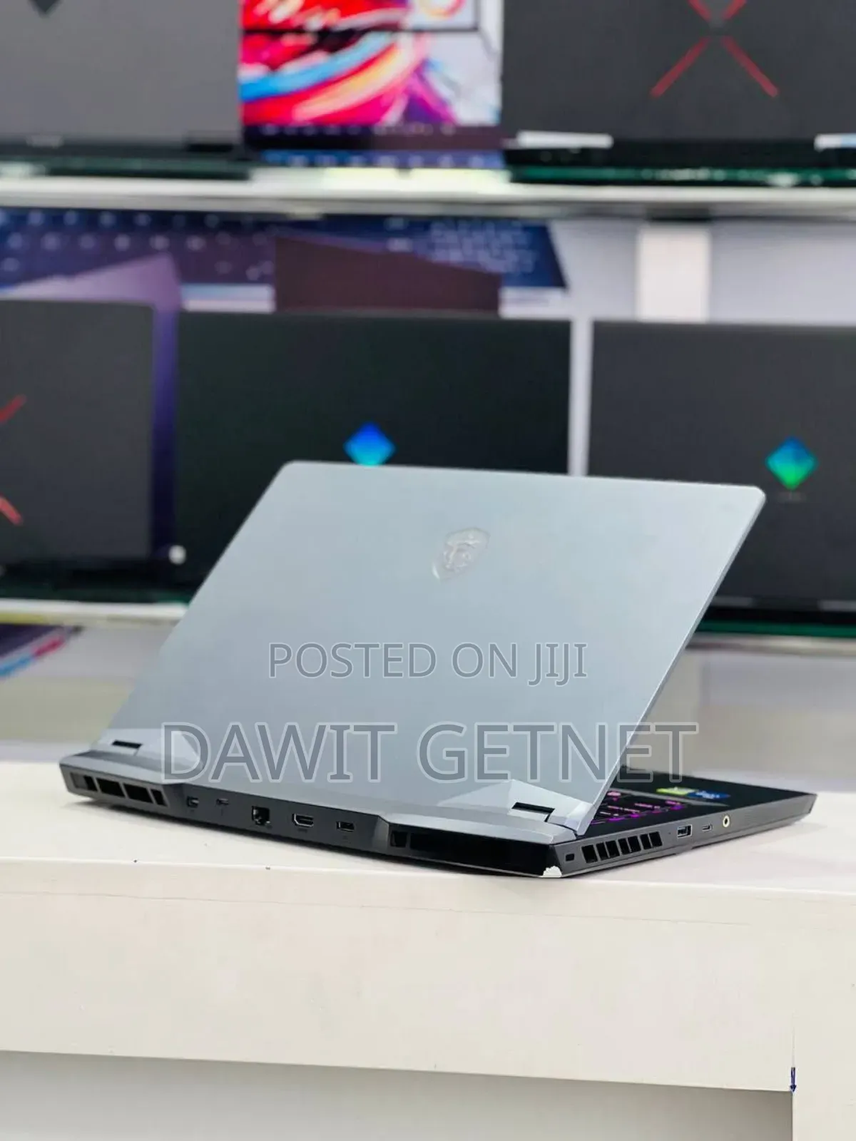 New Laptop MSI GP75 Leopard 16GB Intel Core I7 SSD 1T