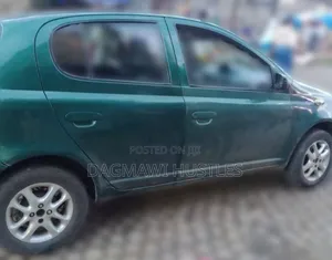Toyota Yaris 2001 Green