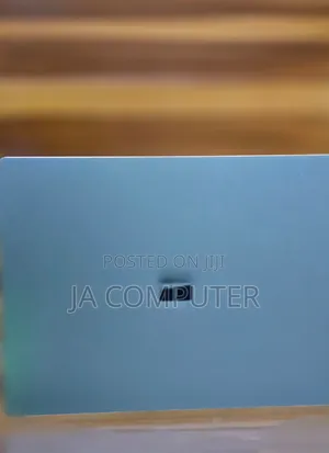 New Laptop Microsoft Surface Laptop 8GB Intel Core I5 SSD 256GB