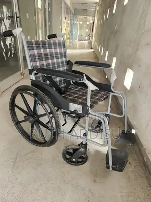 Photo - Foldable Wheelchair廢棄wheelchair崇拜cotten Seat Wheelchair𢏺了wheelchair