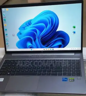 New Laptop HP 16GB Intel Core I5 SSD 512GB