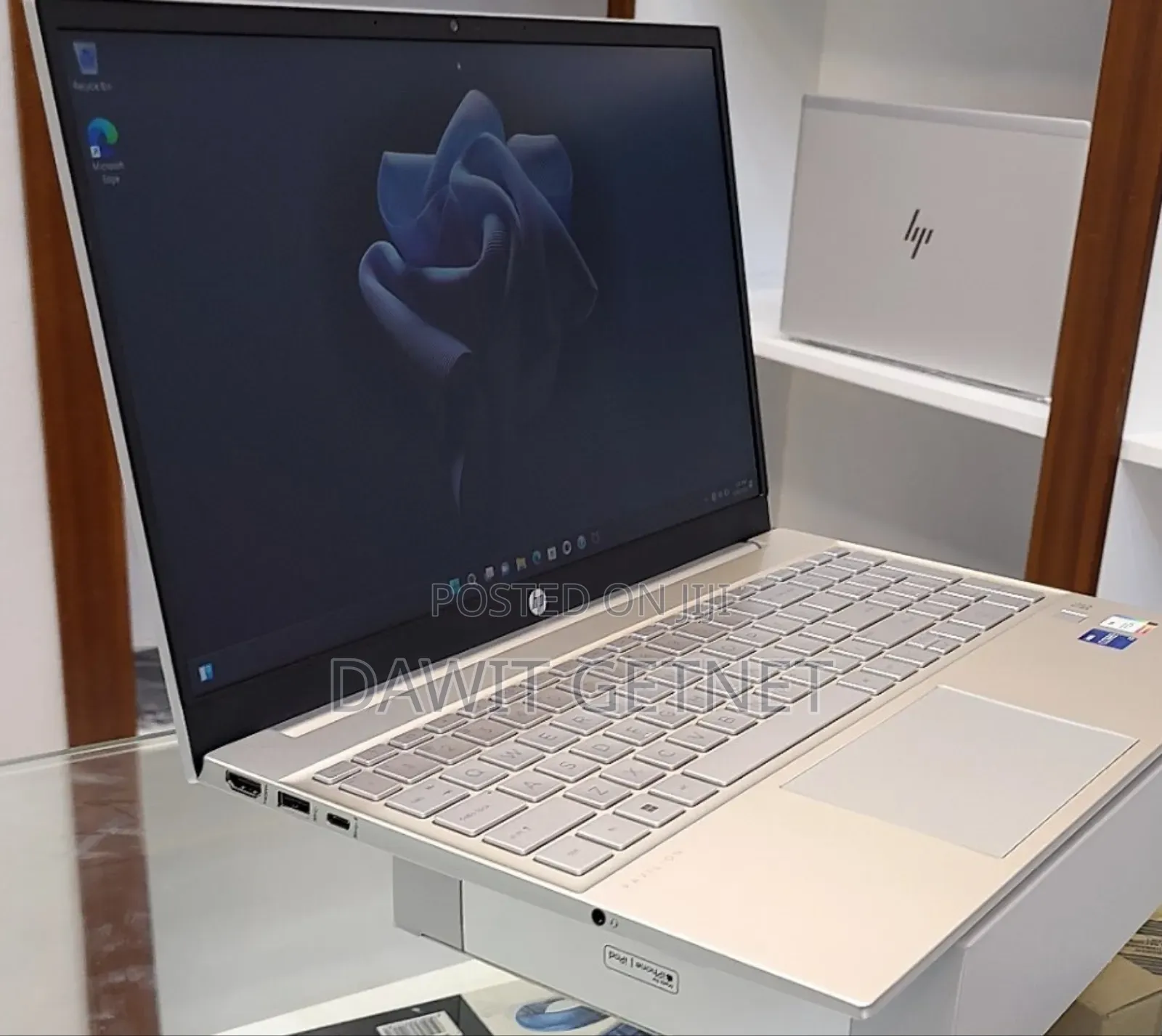 New Laptop HP Pavilion 15 16GB Intel Core i7 SSD 512GB