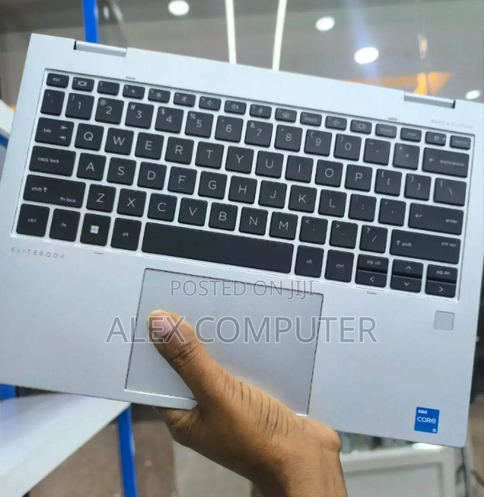 New Laptop HP EliteBook 840 G10 16GB Intel Core I5 SSD 512GB