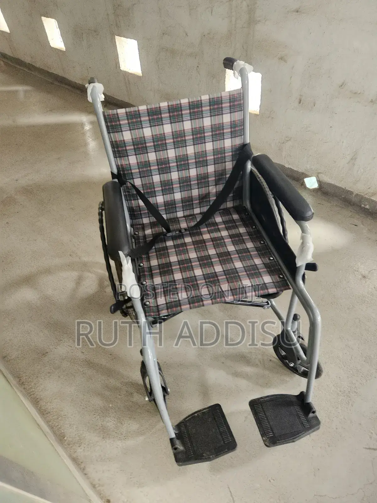 Wheelchair Made in Japan Wheelchair俠義wheelchair隔年wheelchair Almunium