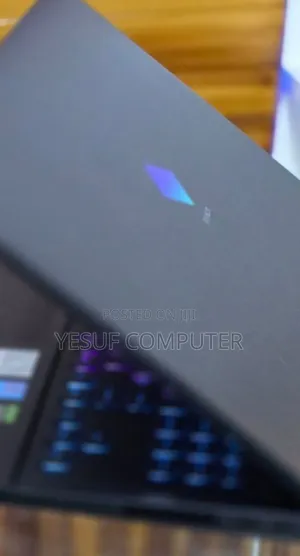 New Laptop HP Omen 17 16GB Intel Core I7 SSD 1T