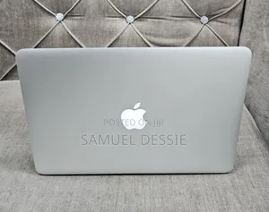 Photo - New Laptop Apple MacBook Pro 2015 8GB Intel Core I5 SSD 128GB