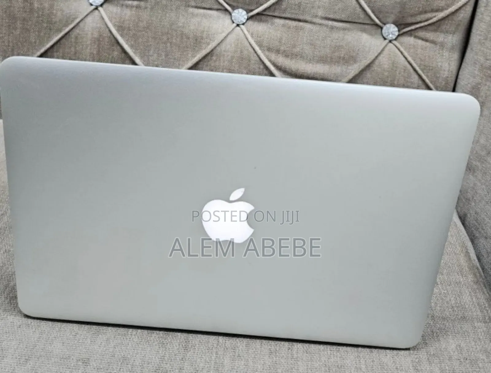 New Laptop Apple MacBook Pro 2015 8GB Intel Core I5 SSD 128GB