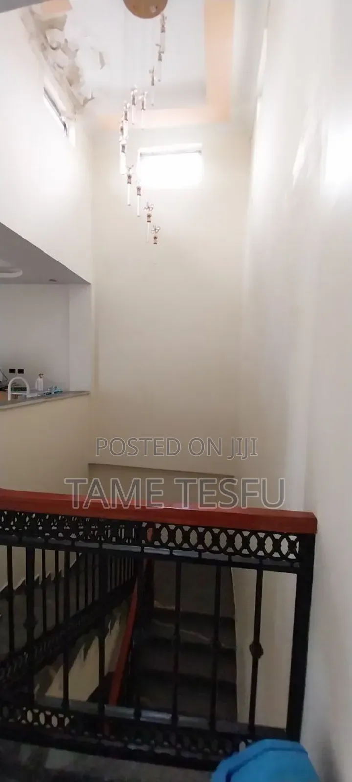 Furnished 8bdrm House in Cmc, Bole for sale