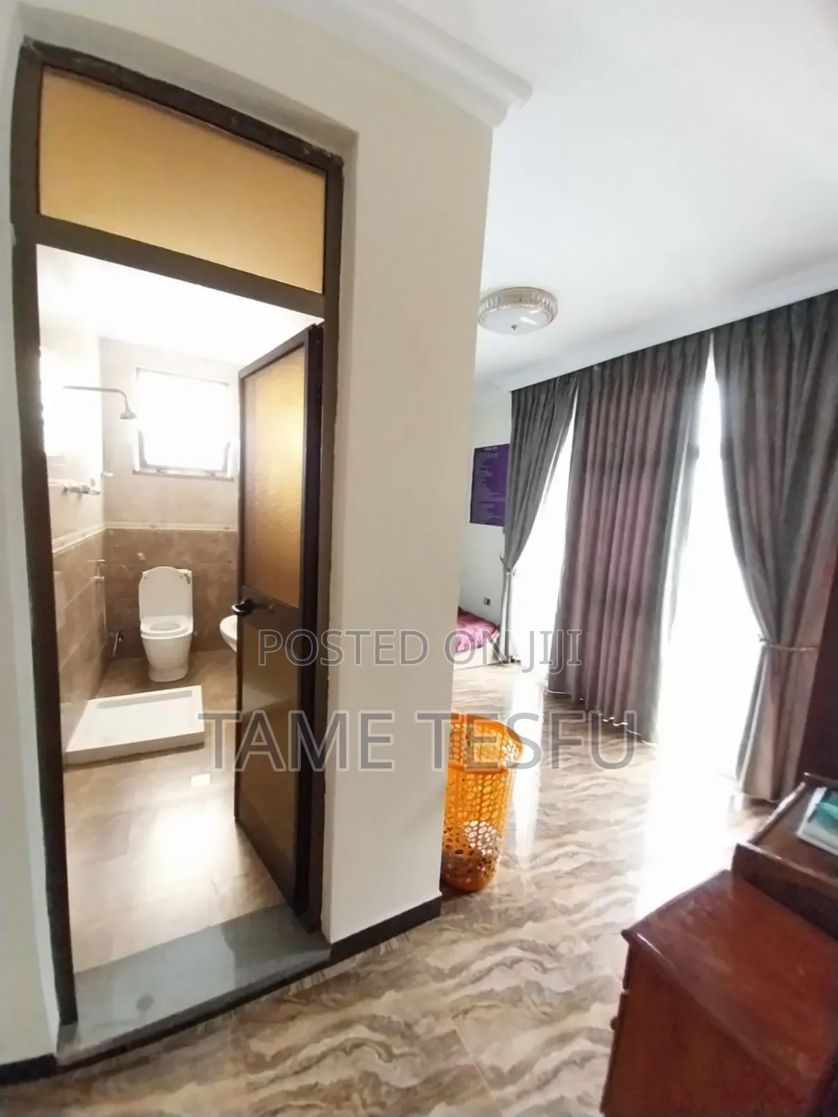 Furnished 8bdrm House in Cmc, Bole for sale