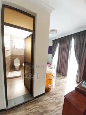 Furnished 8bdrm House in Cmc, Bole for sale