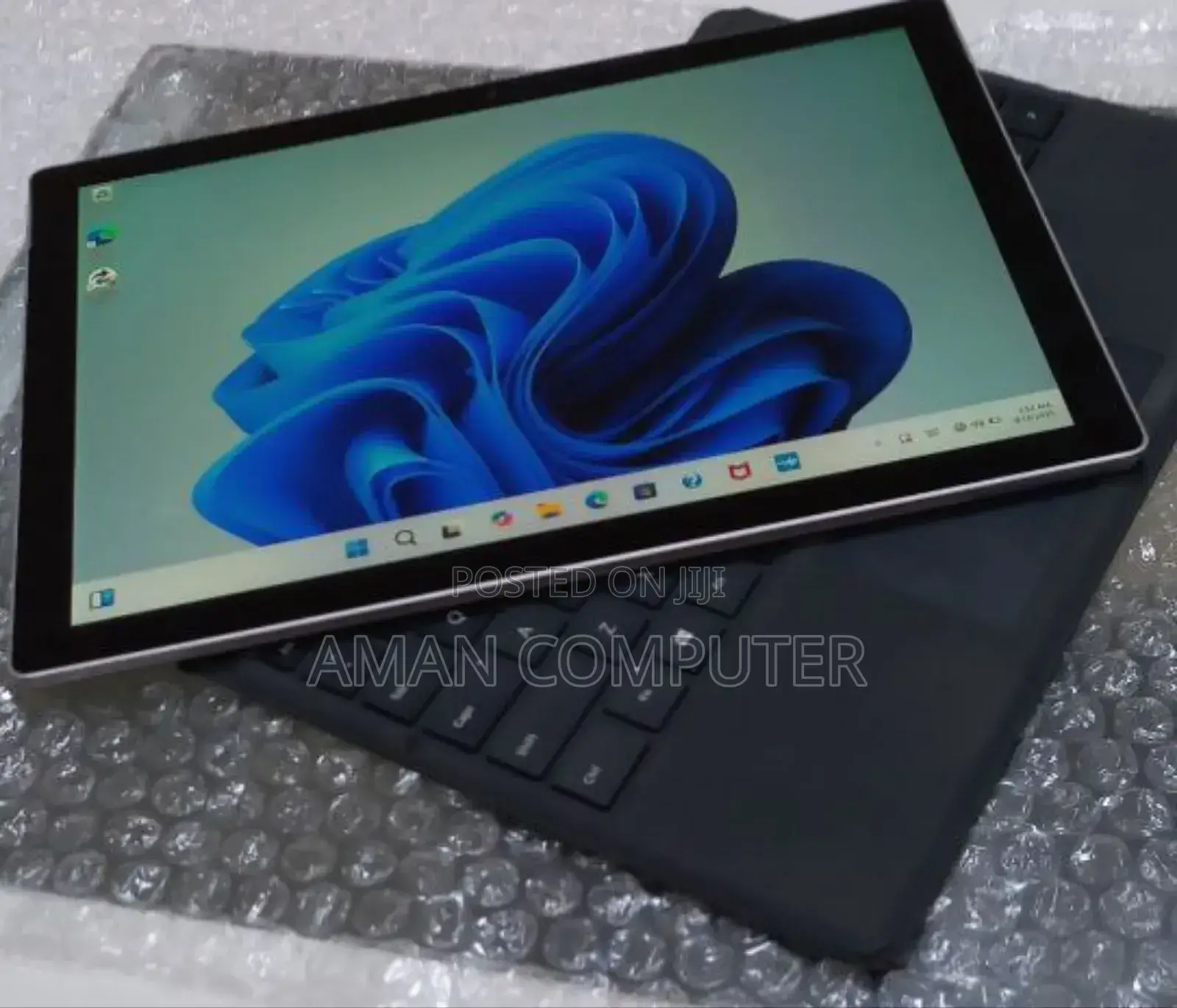 New Laptop Microsoft Surface 16GB Intel Core I7 SSD 512GB