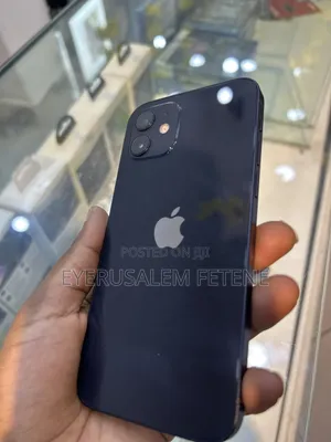 Photo - Apple iPhone 12 64 GB