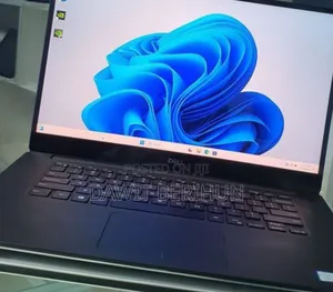 Photo - New Laptop Dell XPS 15 32GB Intel Core I7 SSD 1T