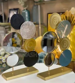 Photo - Metal Wall Decoration Art Palm Leaf Sculpture Art Home