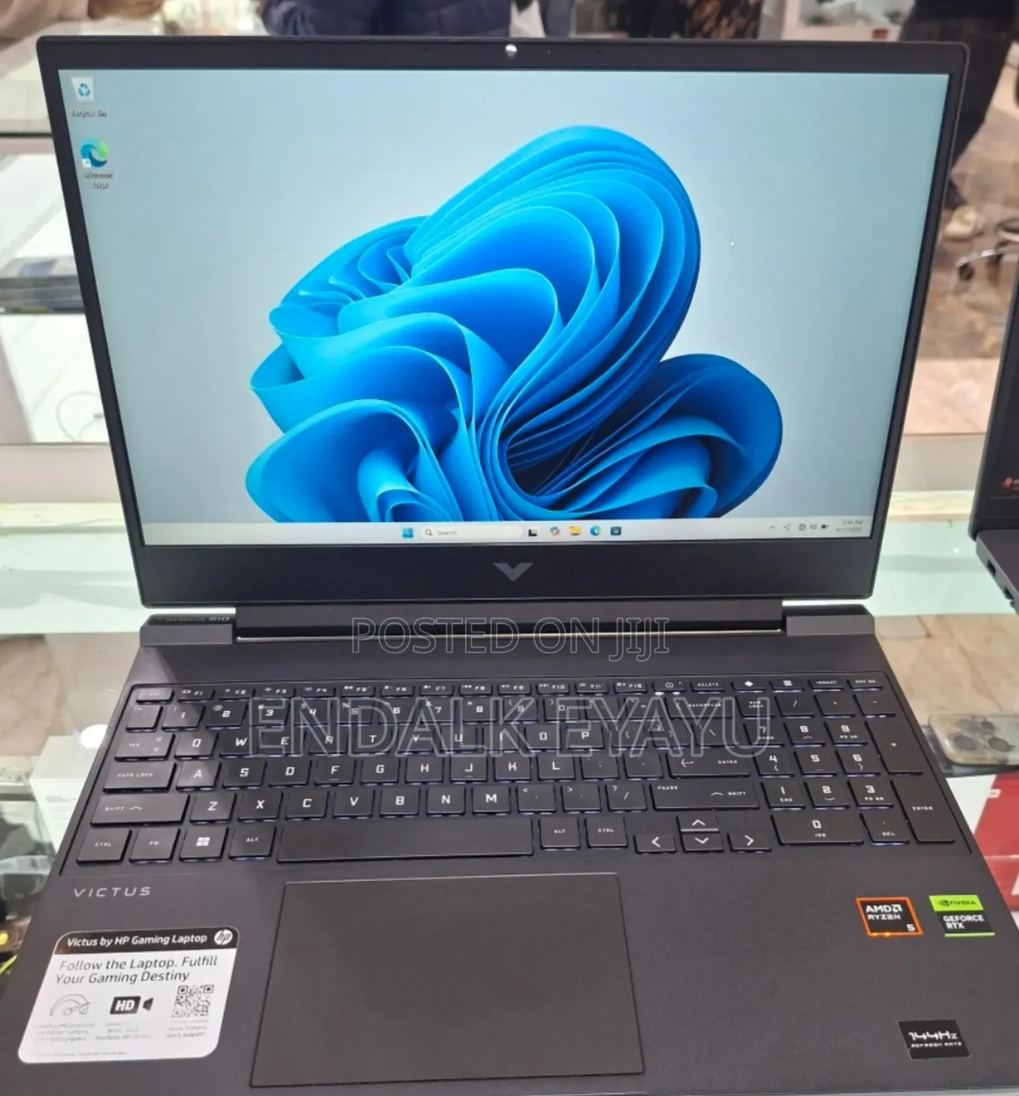 New Laptop HP Victus 15 32GB AMD Ryzen 5 SSD 1T