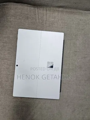 New Laptop Microsoft Surface Pro 6 8GB Intel Core i7 SSD 256GB