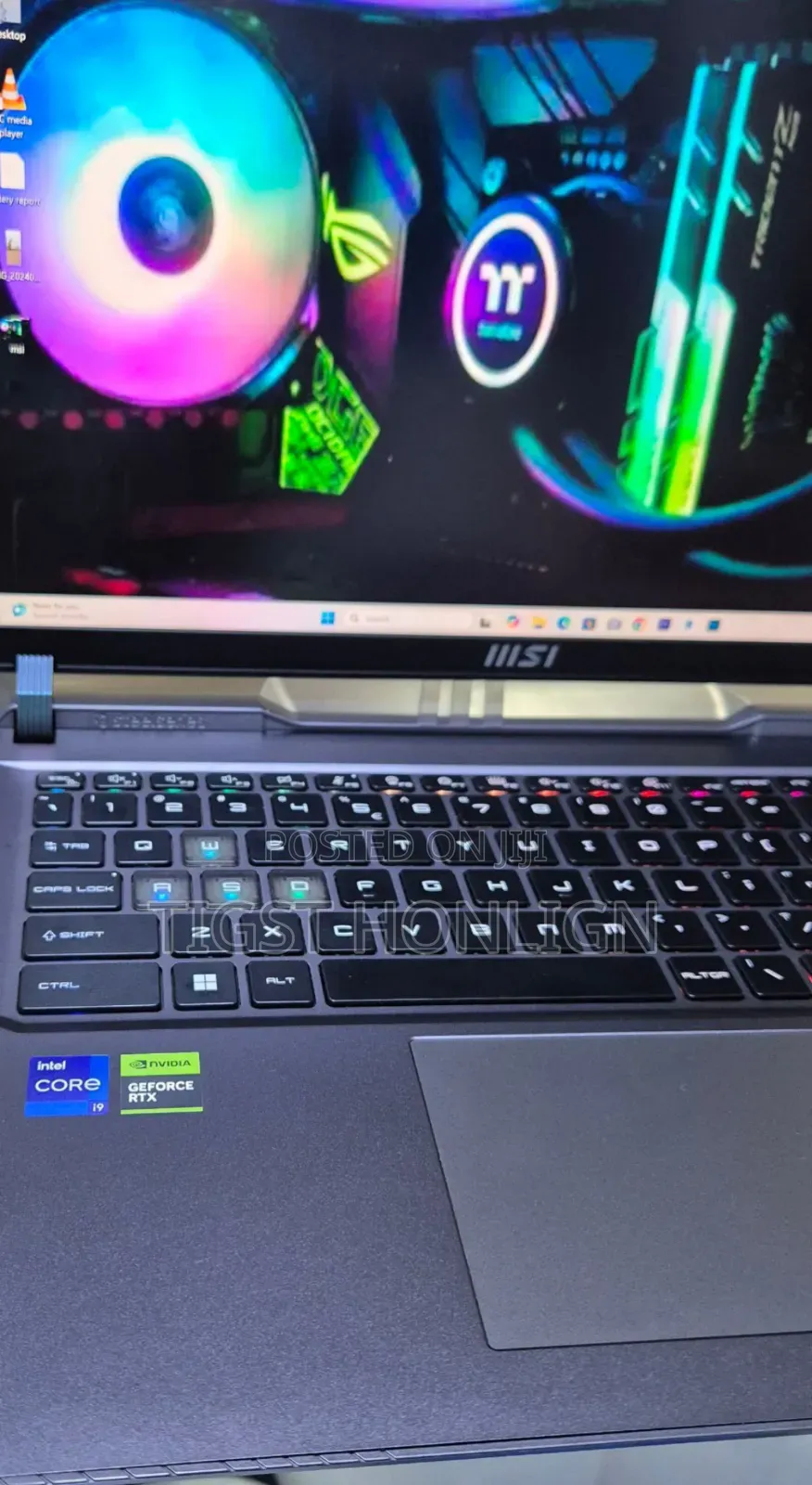 New Laptop MSI Vector 16 HX AI A2XWIG 16GB Intel Core I9 SSD 1T