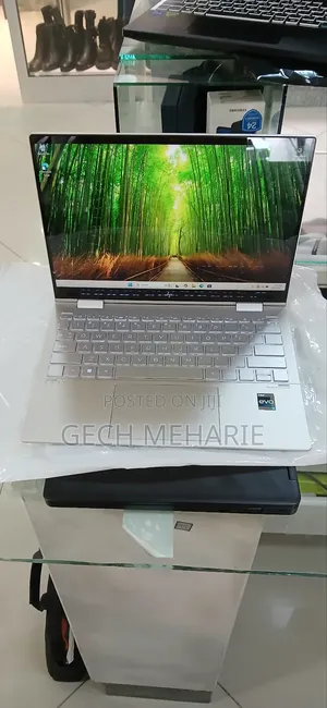 New Laptop HP Envy X360 8GB Intel Core I7 SSD 512GB