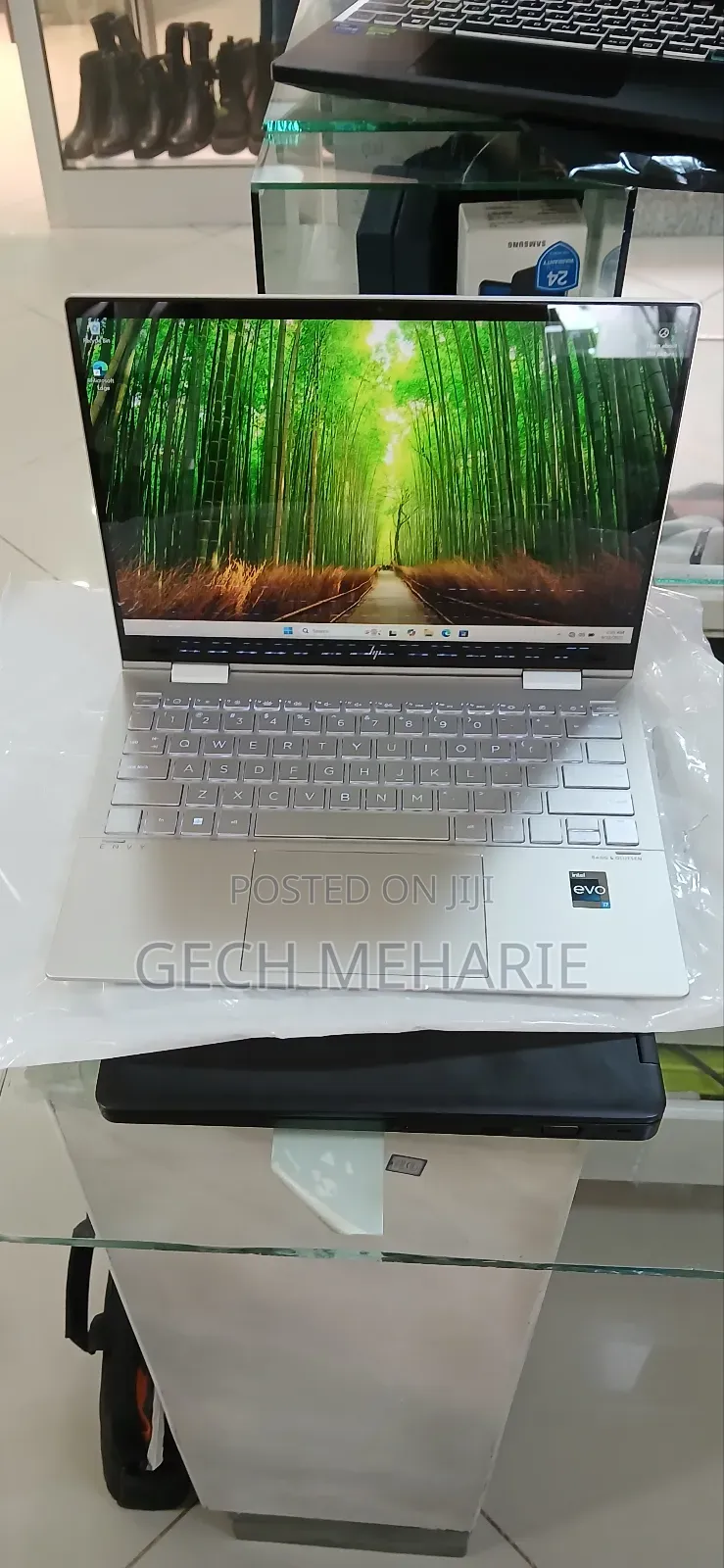 New Laptop HP Envy X360 8GB Intel Core I7 SSD 512GB