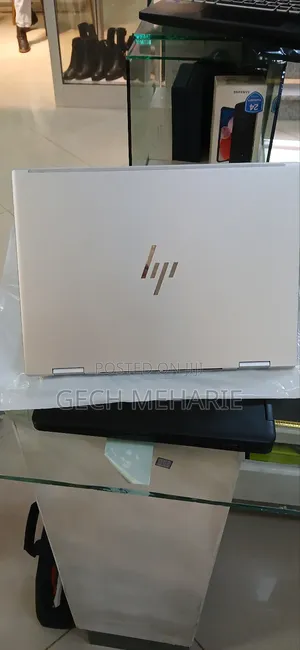 New Laptop HP Envy X360 8GB Intel Core I7 SSD 512GB