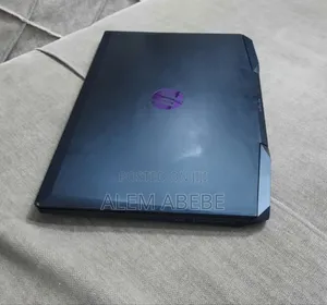 New Laptop HP Pavilion 15 8GB Intel Core I5 SSD 256GB