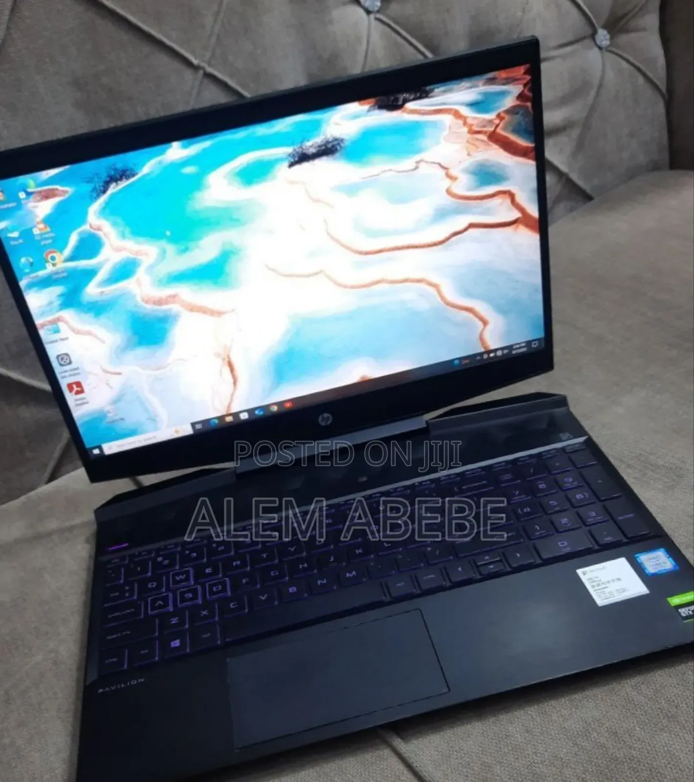 New Laptop HP Pavilion 15 8GB Intel Core I5 SSD 256GB