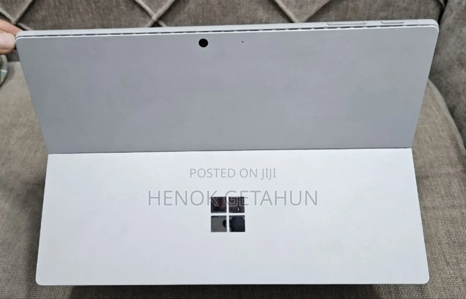 New Laptop Microsoft Surface Pro 7 8GB Intel Core i5 SSD 128GB