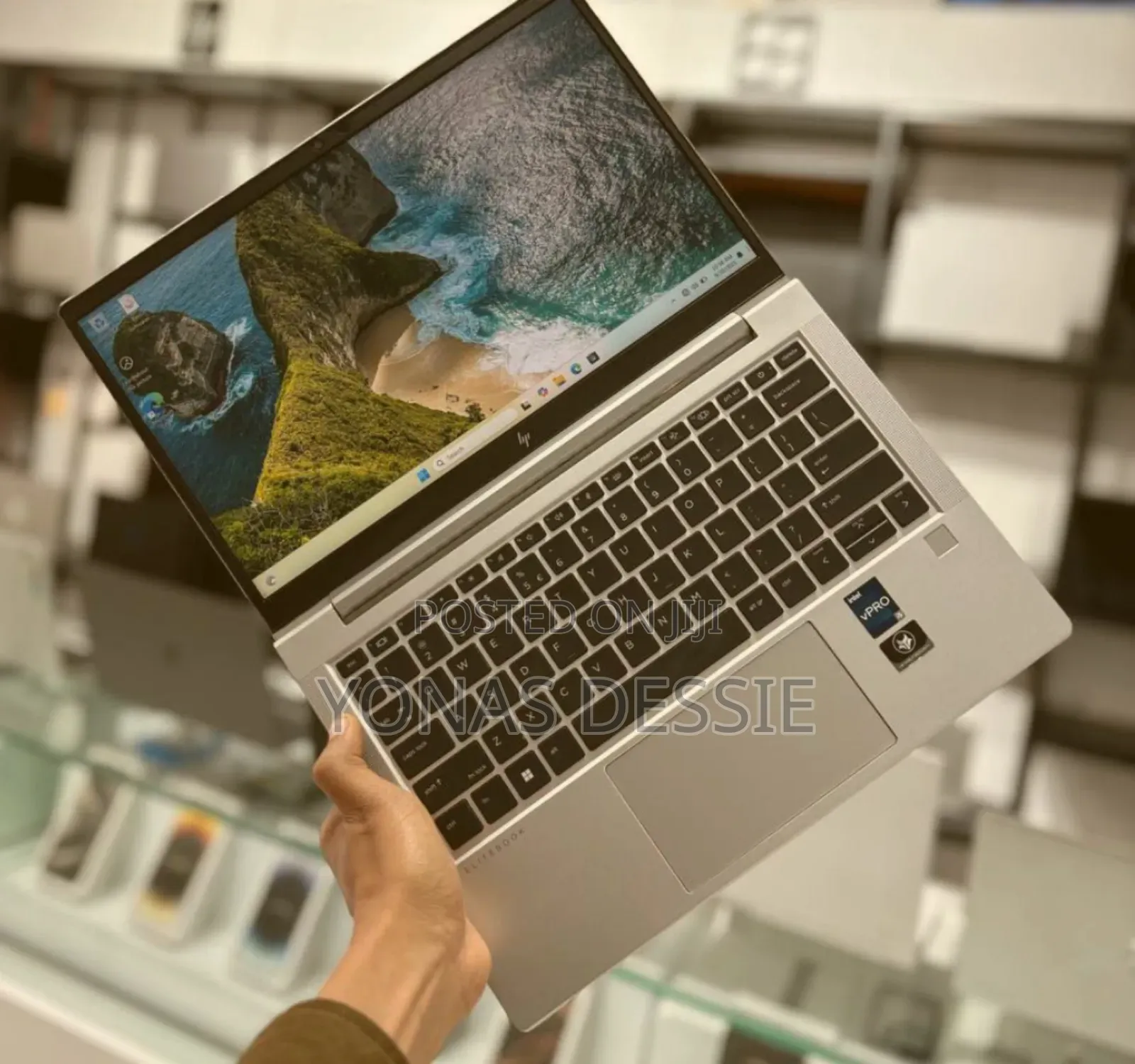 New Laptop HP EliteBook 640 G9 16GB Intel Core I5 SSD 512GB