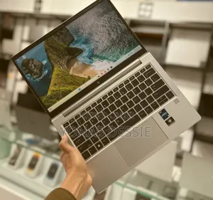 New Laptop HP EliteBook 640 G9 16GB Intel Core I5 SSD 512GB
