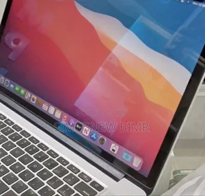 New Laptop Apple MacBook 2015 16GB Intel Core I7 SSD 256GB