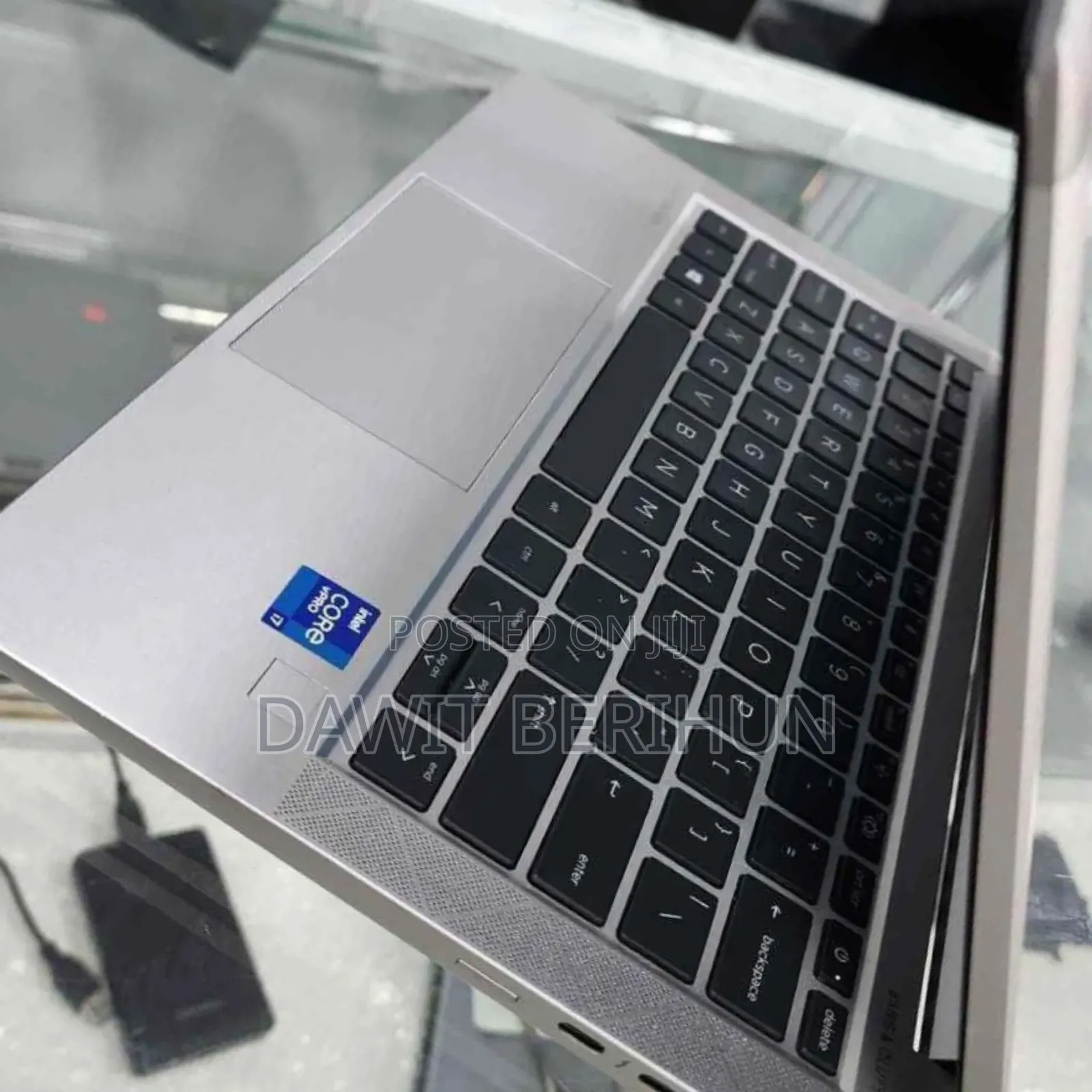 New Laptop HP EliteBook 840 G8 16GB Intel Core I7 SSD 512GB