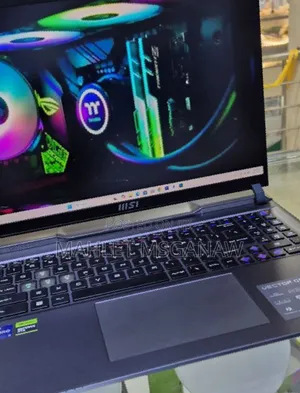 New Laptop MSI Vector GP68 HX 13V 16GB Intel Core I9 SSD 1T