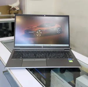 Photo - Laptop HP ZBook Firefly G8 4GB Intel Core I7 SSD 1T