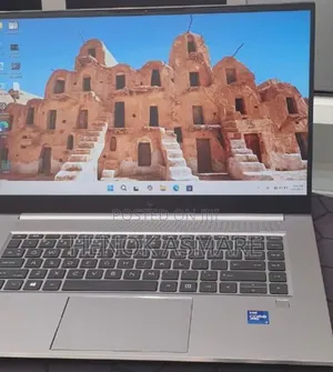 New Laptop HP ZBook 15 16GB Intel Core I7 SSD 512GB