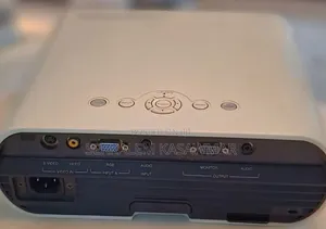 Photo - Sony VPL-Es7 Projector – Affordable Reliable Bright 1