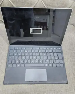 New Laptop Microsoft Surface Pro 7 8GB Intel Core i5 SSD 128GB