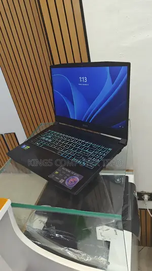 New Laptop MSI Katana 15 16GB Intel Core I7 SSD 1T
