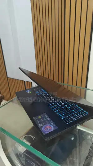 New Laptop MSI Katana 15 16GB Intel Core I7 SSD 1T