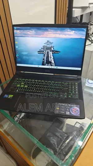 New Laptop MSI Katana 15 16GB Intel Core I7 SSD 1T